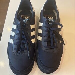 Terry Fox 40th Anniversary Adidas Orion Shoes Limited Edition Shoes US  M / 7 W